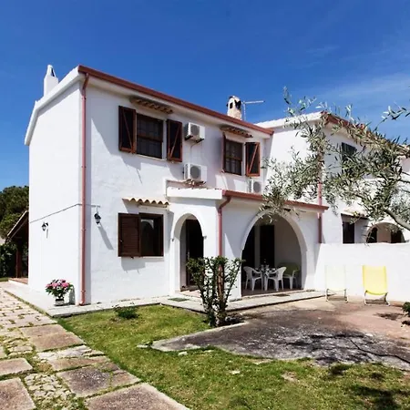 Holiday home Case Vacanza Aiosardegna Porto Columbu Porto Columbu - Perd'E Sali