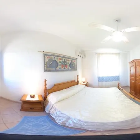 Holiday home Case Vacanza Aiosardegna Porto Columbu *