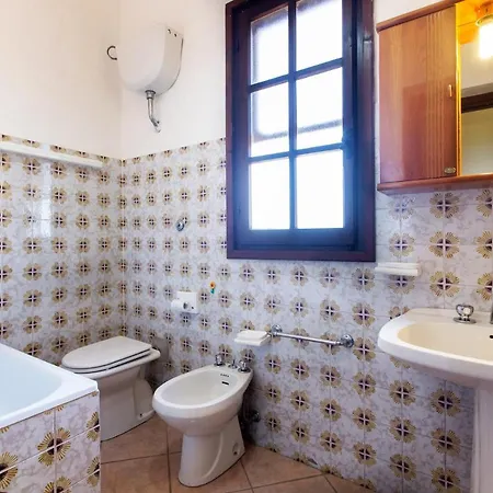 Case Vacanza Aiosardegna Porto Columbu Holiday home *