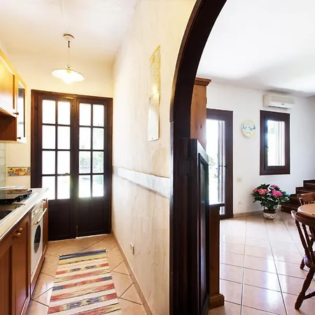 Holiday home Case Vacanza Aiosardegna Porto Columbu